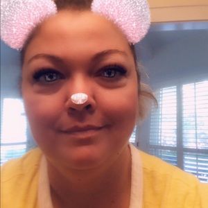 Meet your Posher, Tabitha